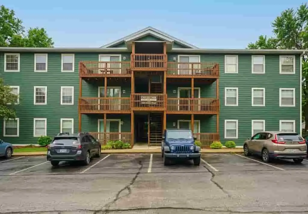 Apartments and condominiums complex near John Hinkle Pl in Bloomington Indiana are a student favorite where professional pest control services help treat recurring bed bug and apartment pest infestations.
